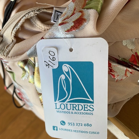 Never Worn😀 Cream with beautiful metallic floral print. open back sundress. NEW - Picture 12 of 13